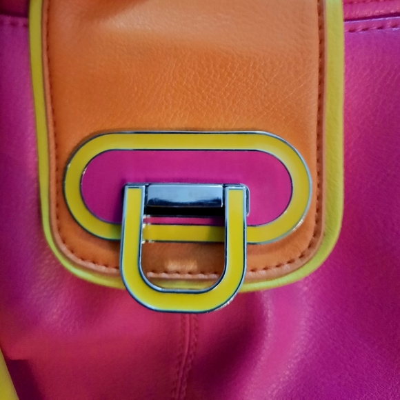 Purse - Picture 8 of 8